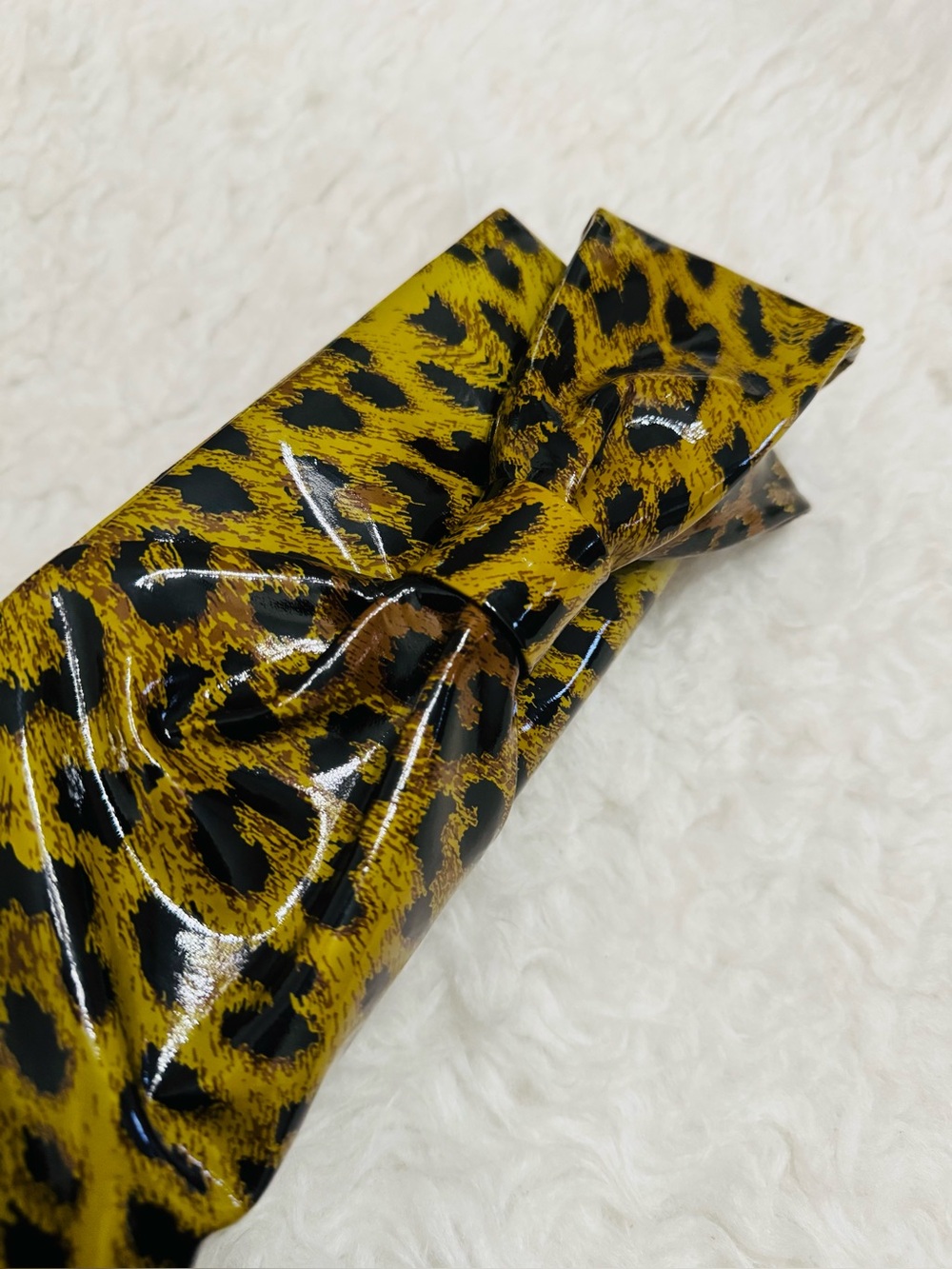 Christian Louboutin Patent Leopard Bow Clutch - Picture 4 of 15
